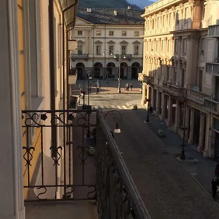 Casa Storica Centralissima Di 8 Posti Letto Apartment *