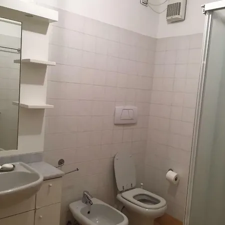 Apartment Casa Storica Centralissima Di 8 Posti Letto